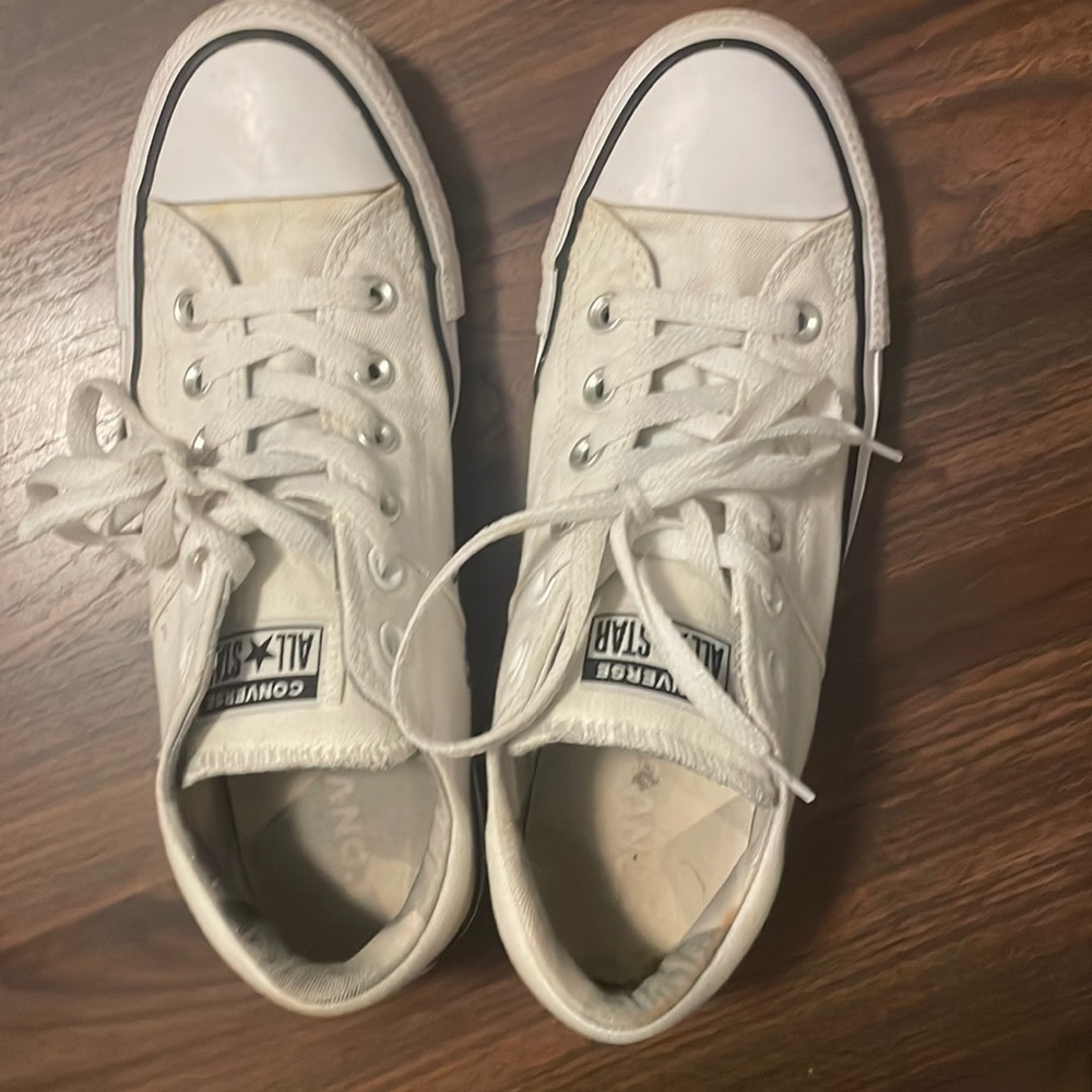 White AllStar Converse